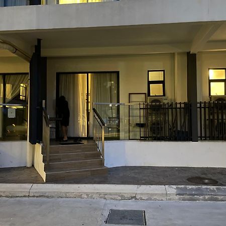 קואנטאן Timur Bay Groundfloor Pool & Seaview מראה חיצוני תמונה