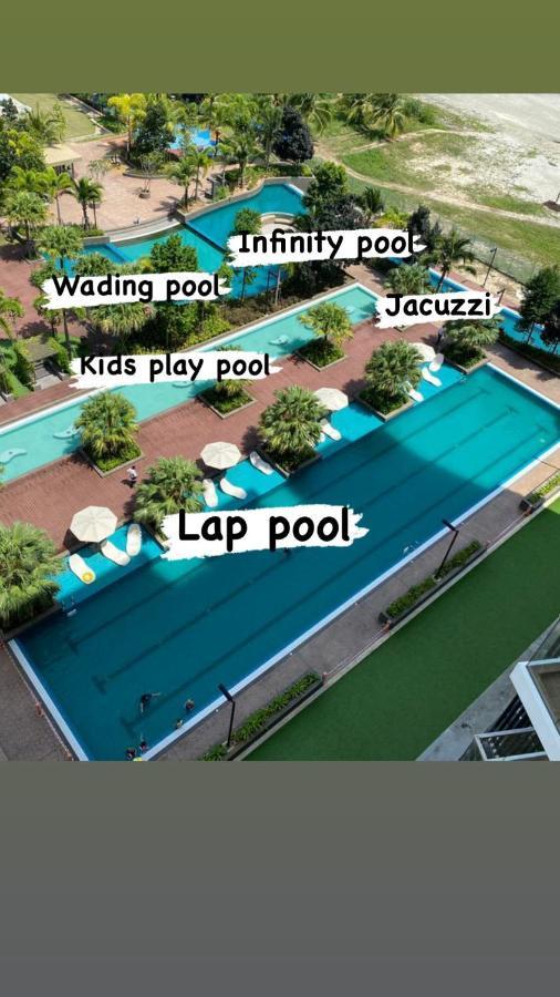 קואנטאן Timur Bay Groundfloor Pool & Seaview מראה חיצוני תמונה